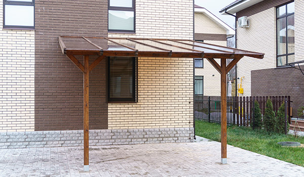 Pose de carport en bois près du Touquet